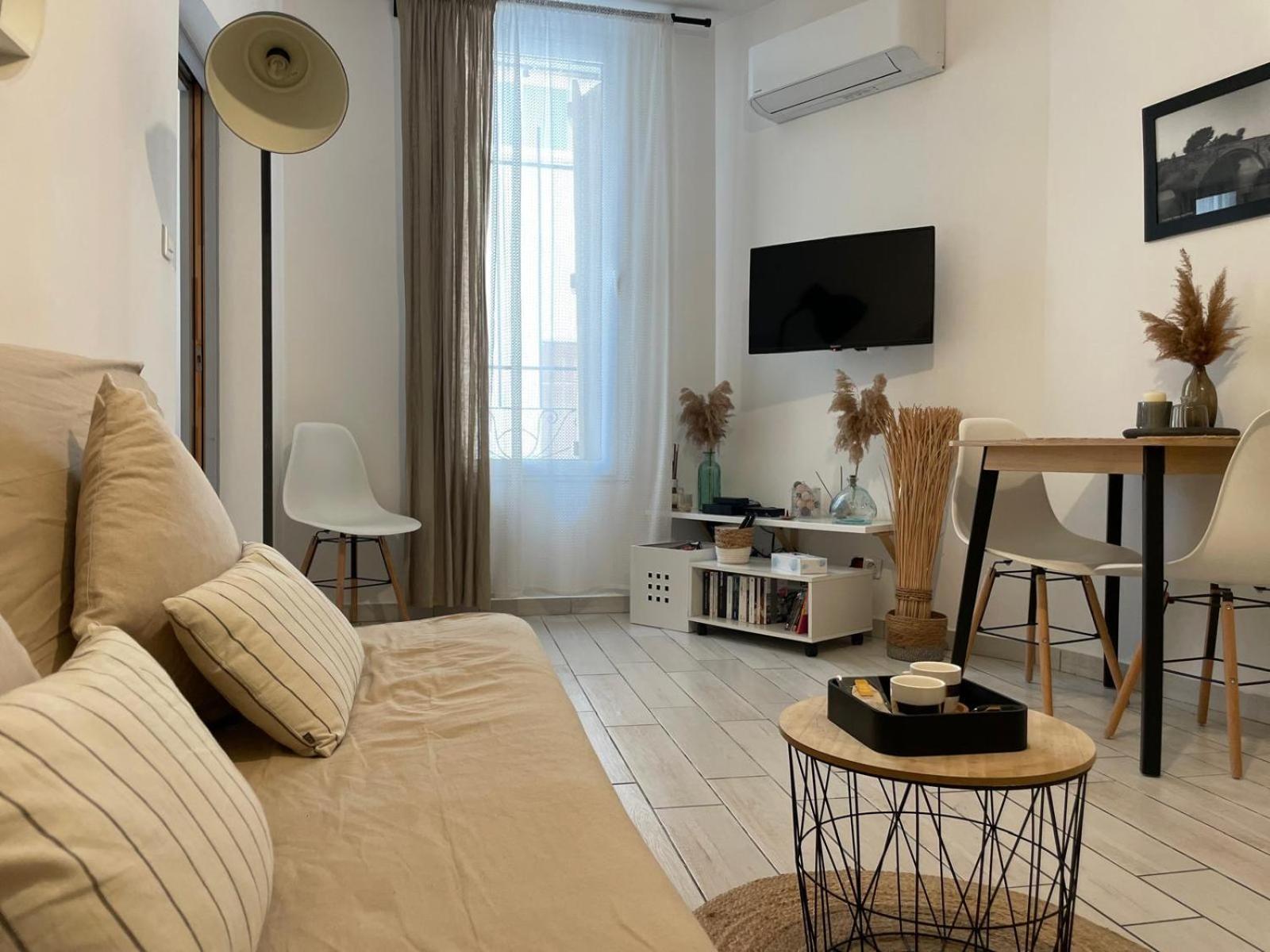 Joli Appartement Hypercentre T2, Classe Meuble De Tourisme 3 Avec Parking Gratuit Безьє Екстер'єр фото