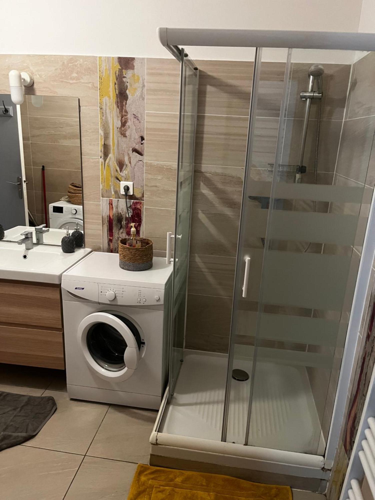Joli Appartement Hypercentre T2, Classe Meuble De Tourisme 3 Avec Parking Gratuit Безьє Екстер'єр фото